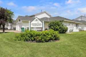 featured image of 2401 14th Street East