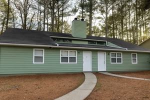 featured image of 4101 Hawthorne Circle