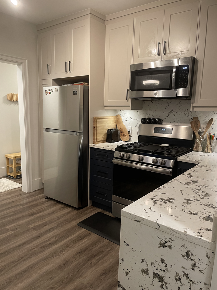 1588 East Pender Street - Photo 2 of 15