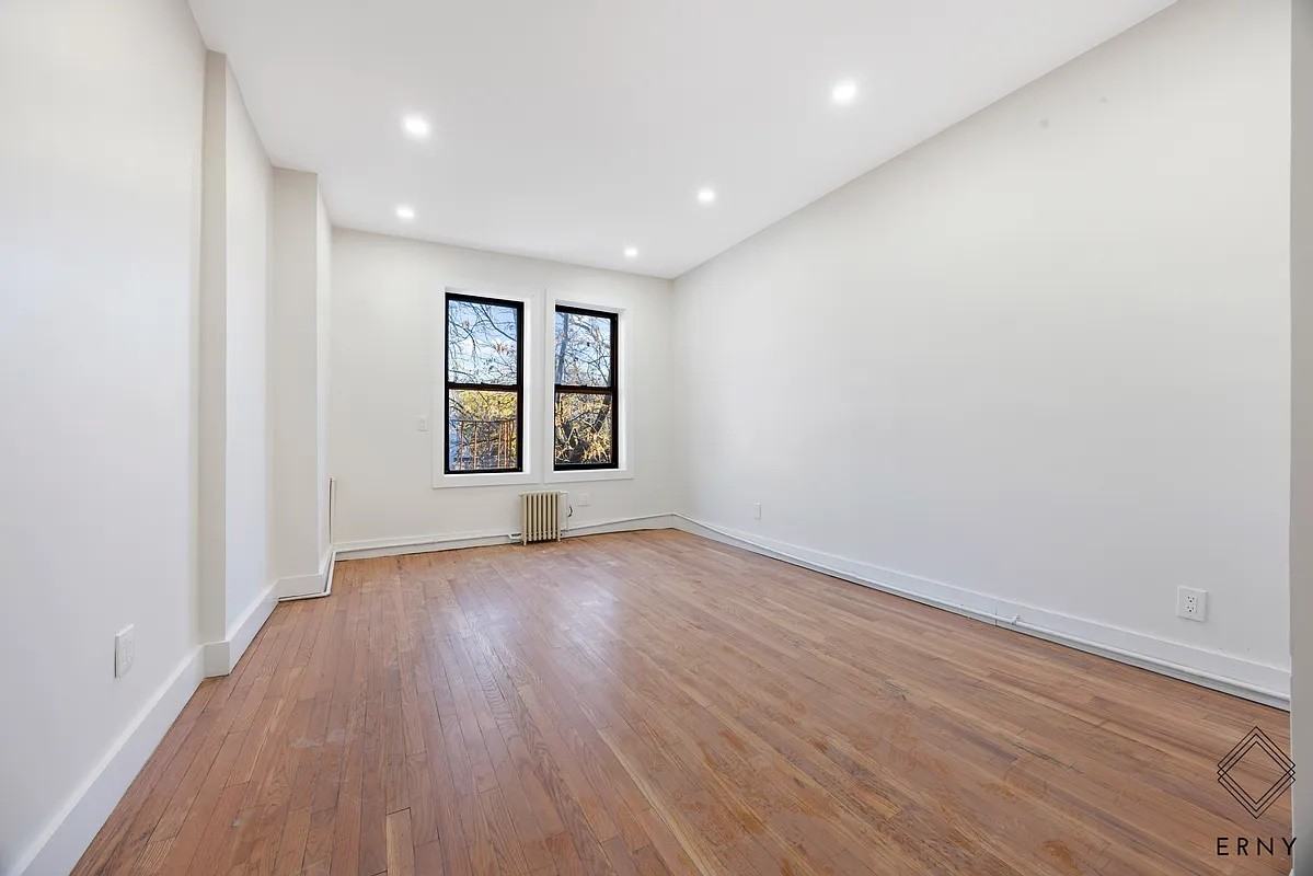 771 4th Avenue #2 - Photo 6 of 8