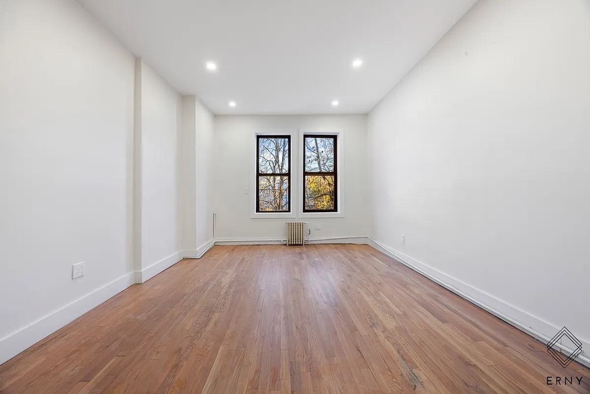 771 4th Avenue #2 - Photo 7 of 8