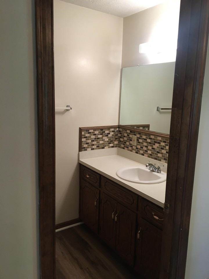 1137 Homestead Garden Ct #24 - Photo 5 of 8