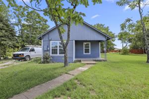 featured image of 108 N Shaw St