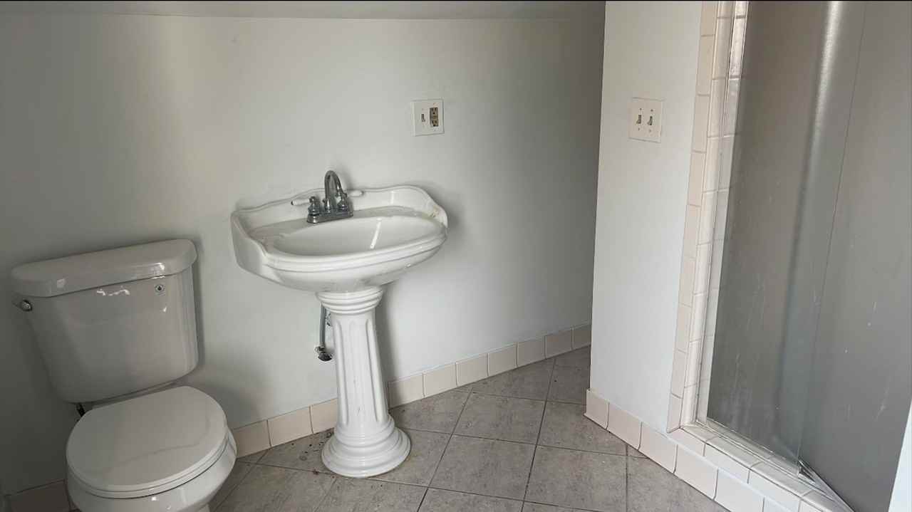 1617 Westwood - Photo 3 of 6