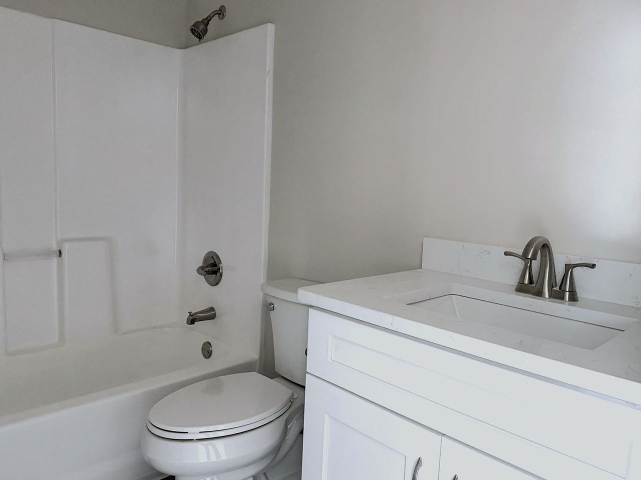 Gastonia Groves - Photo 4 of 5