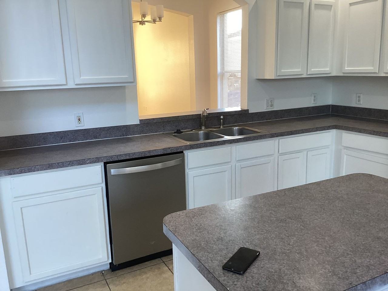 4315 Bay Brook Drive - Photo 4 of 38