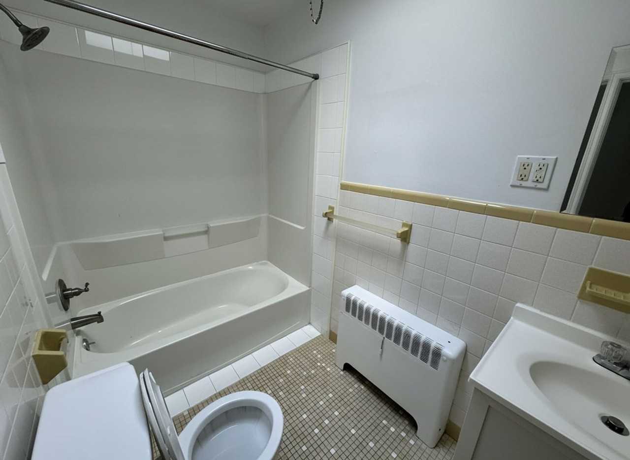 206-212 Clements Bridge Road - Photo 5 of 10