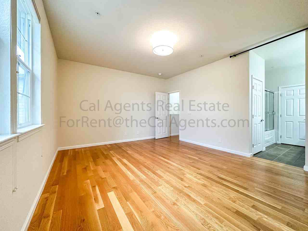 2404 Maritime Way - Photo 2 of 17