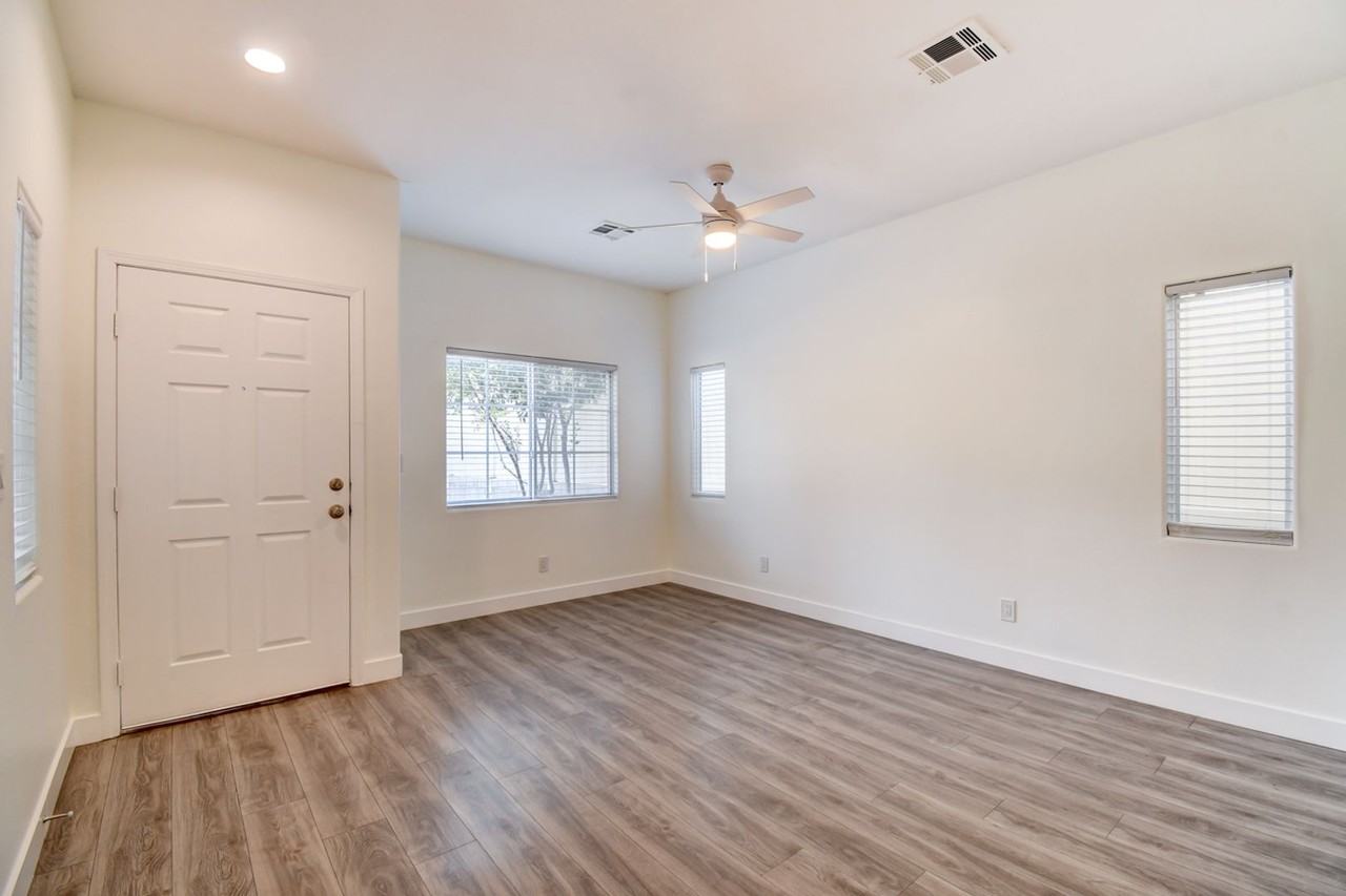 11072 Arcadia Sunrise Drive - Photo 7 of 40