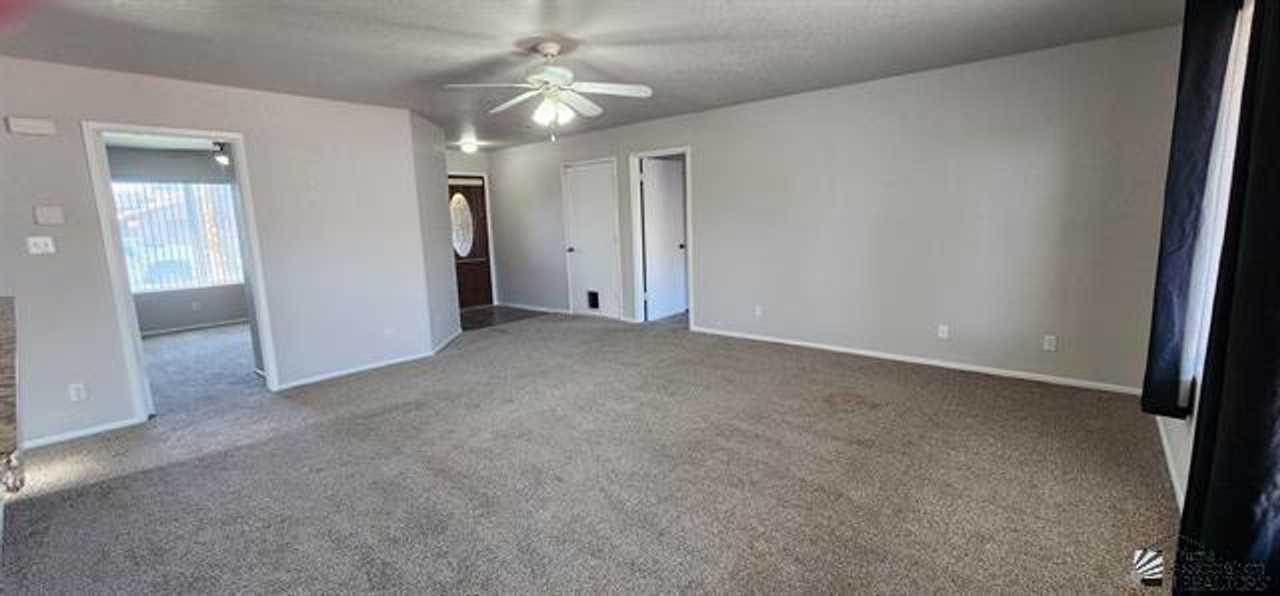 6351 East 41st Street - Photo 6 of 18