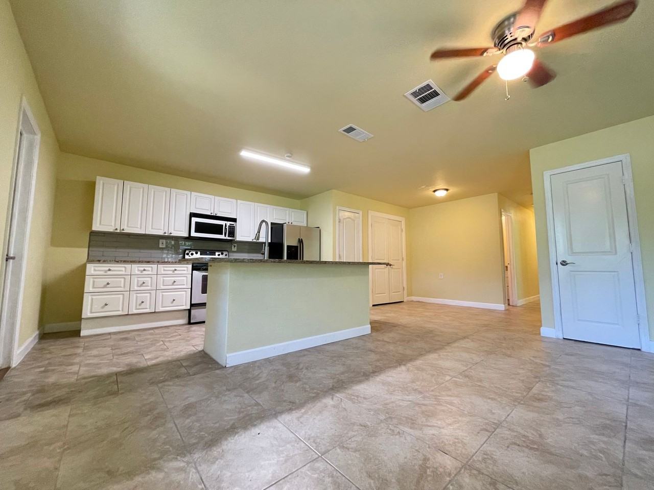 7180 Alcove St - Photo 3 of 16