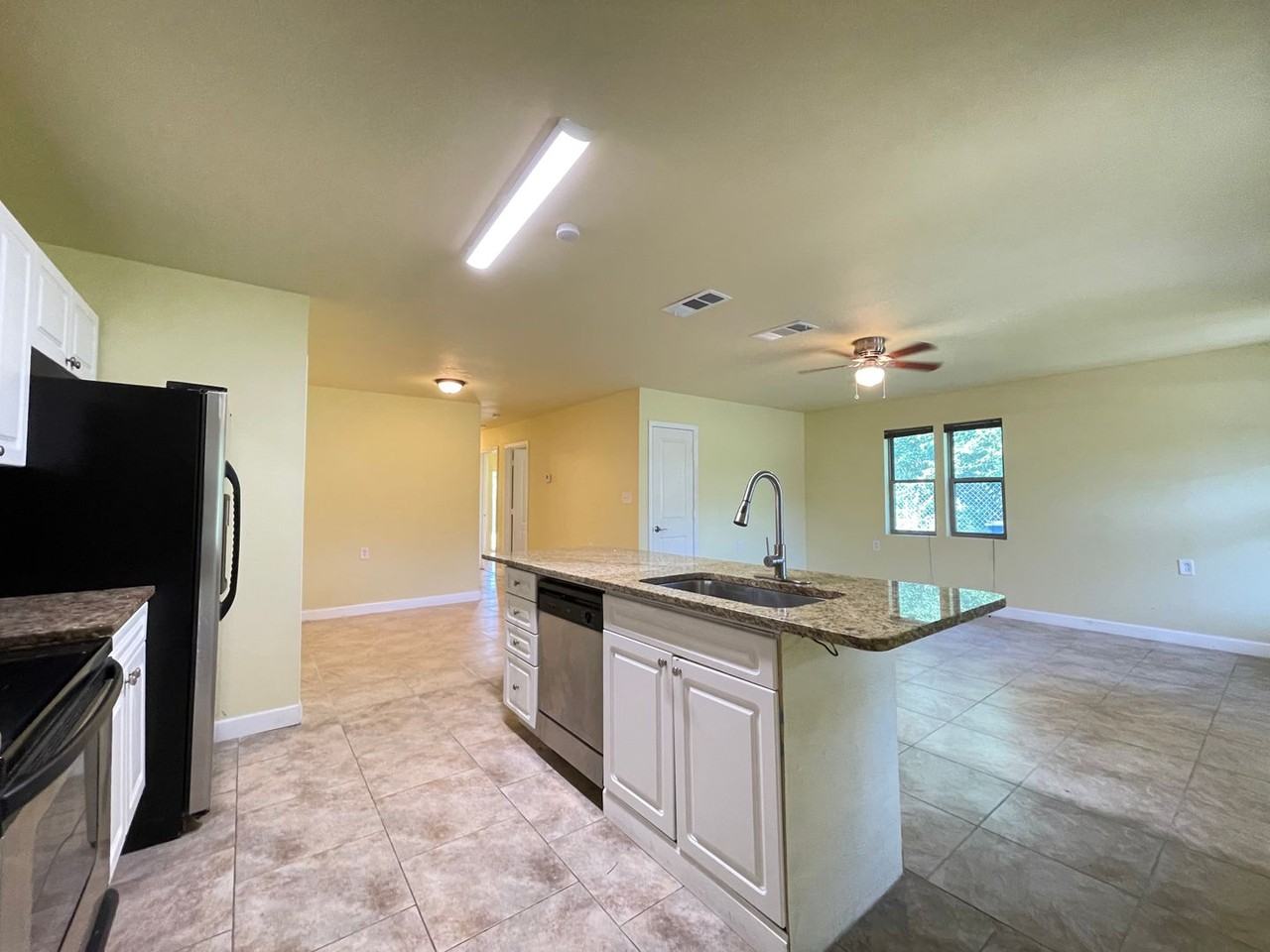 7180 Alcove St - Photo 7 of 16