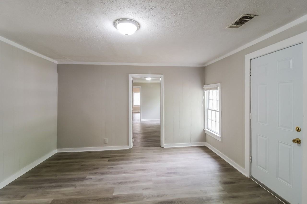 626 Turner Street - Photo 7 of 17