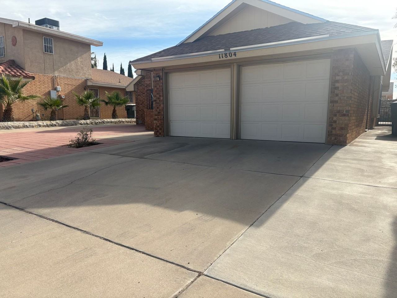 11804 Scott Simpson Dr - Photo 2 of 23