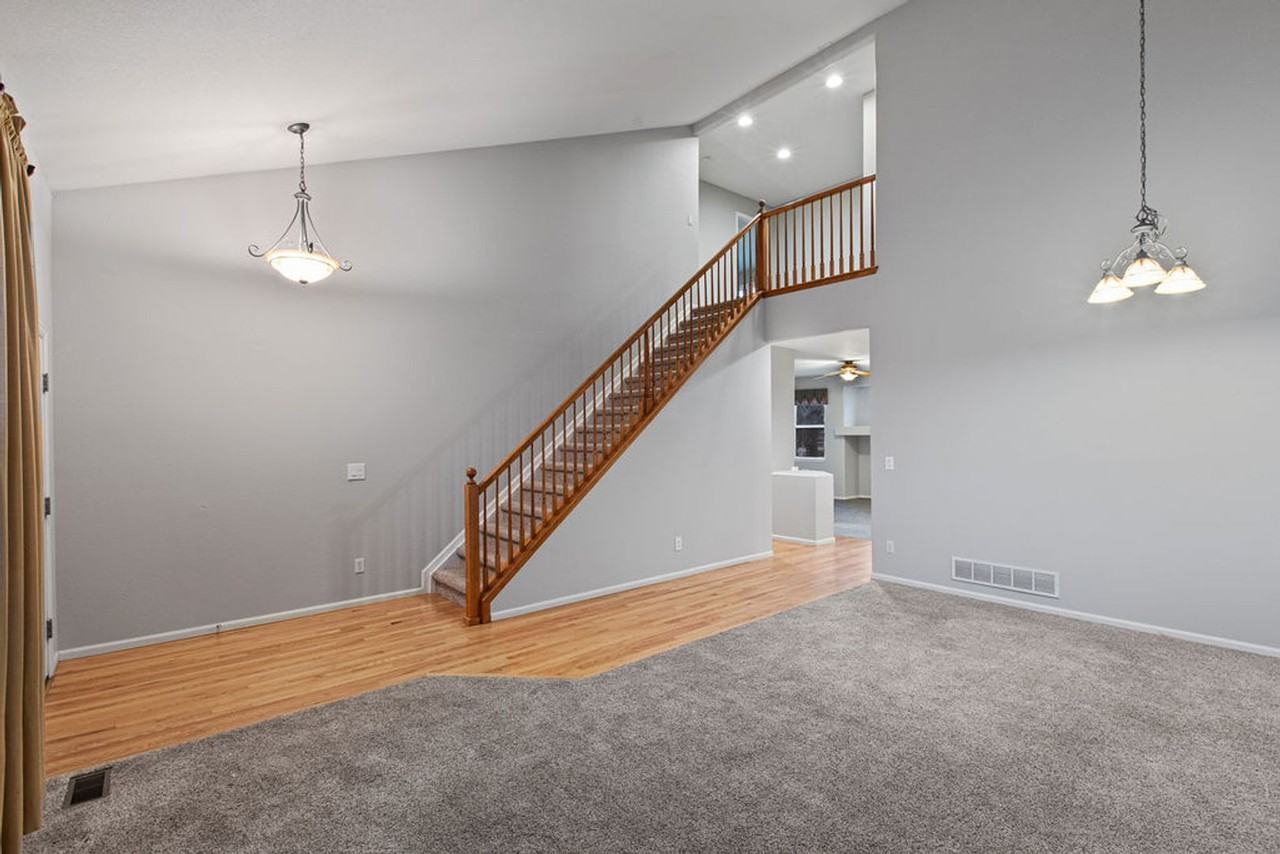 2721 Chase Drive - Photo 5 of 45