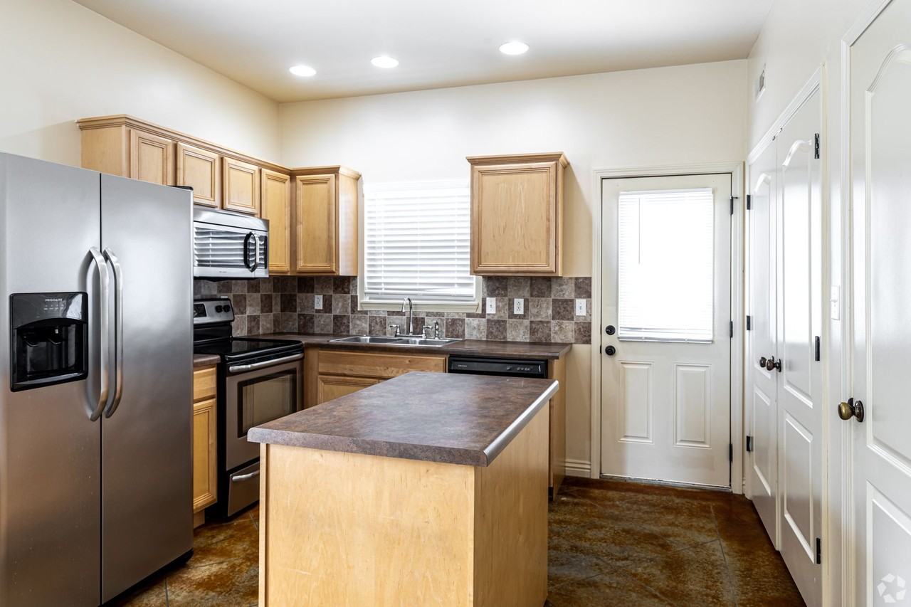 Jenne Hill Townhomes & Seasons Brook Estates - Photo 5 of 50