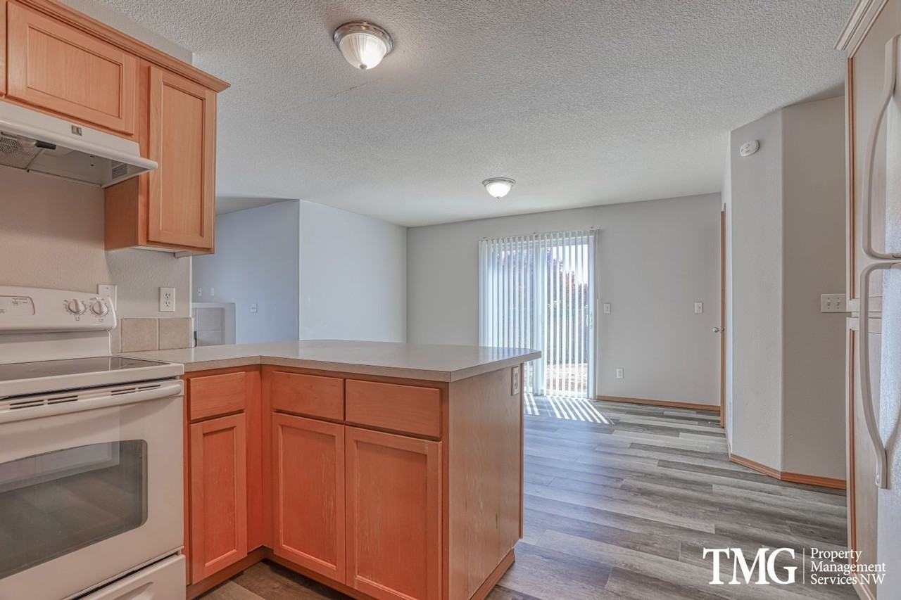 Covington Townhomes - Photo 2 of 28