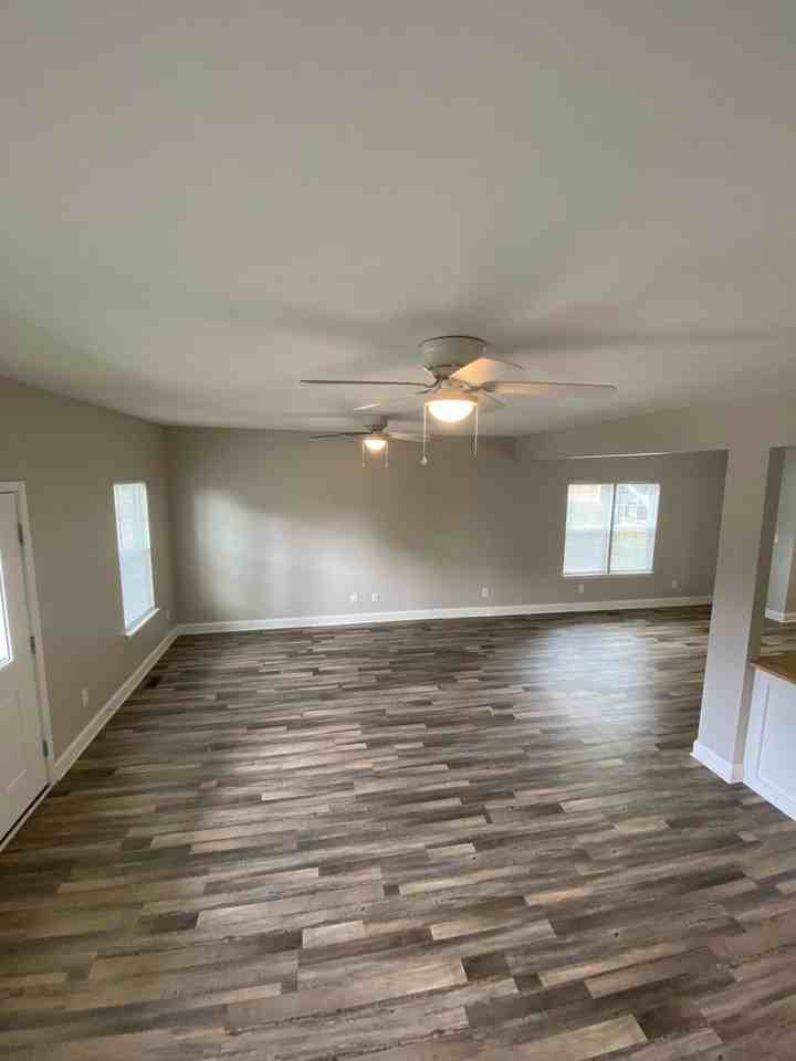 162 Strickland Avenue - Photo 5 of 27