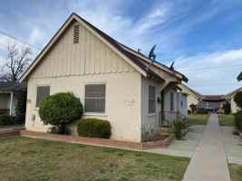 featured image of 1605 Howard Avenue