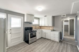 featured image of 5542 S Grant St