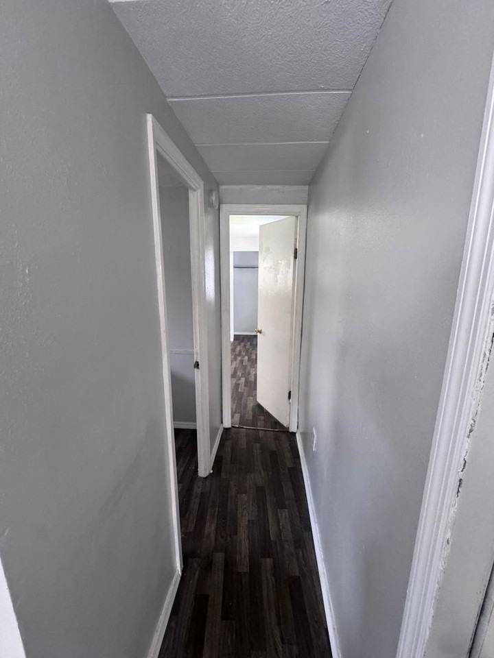 1707 Reynolds Road - Photo 6 of 11