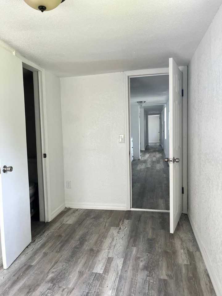 1707 Reynolds Road - Photo 6 of 14