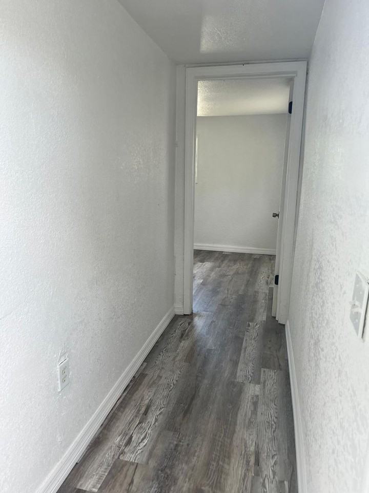 1707 Reynolds Road - Photo 7 of 14