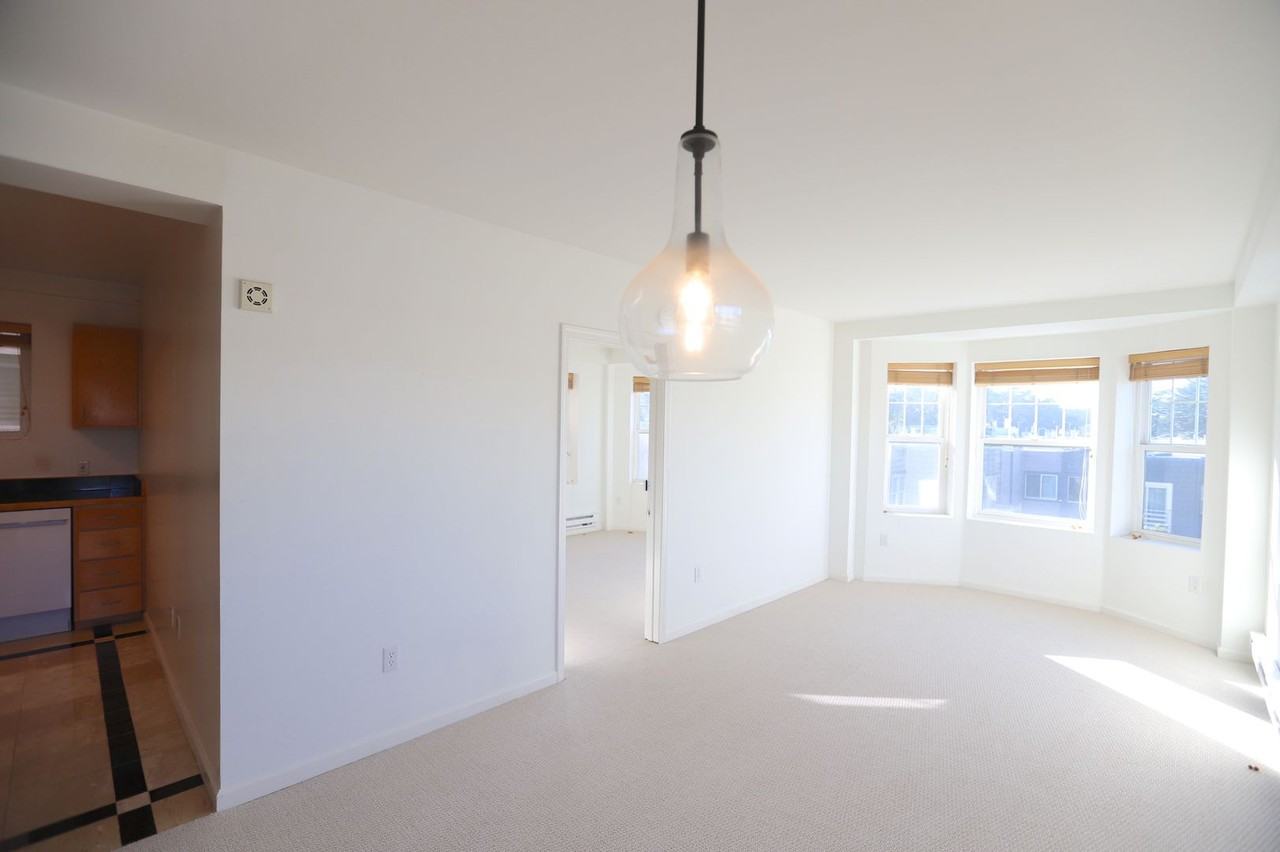 795 8th Ave - Photo 3 of 15