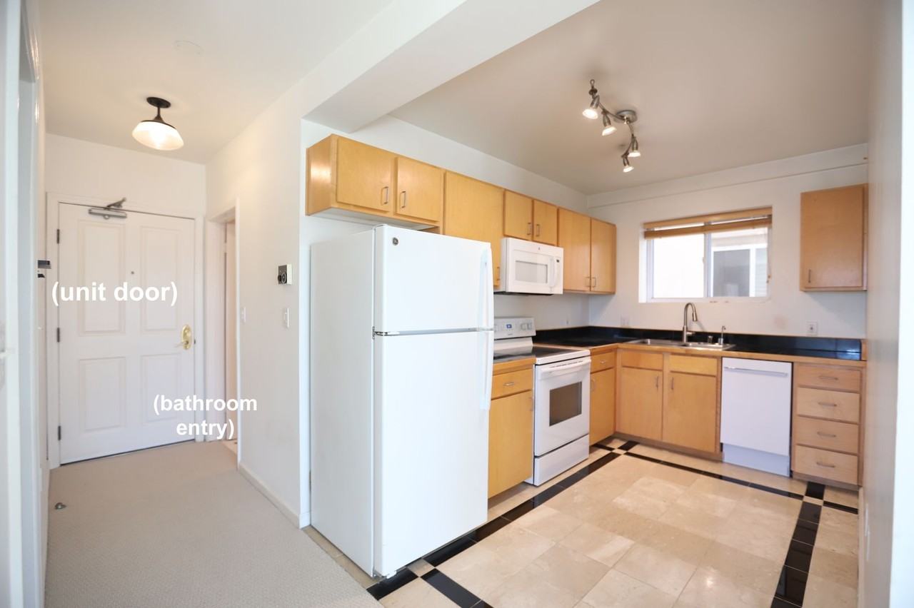 795 8th Ave - Photo 5 of 15