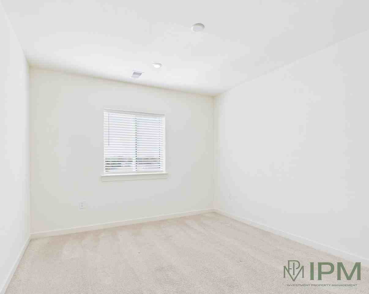 The Flats at Hampden - Photo 3 of 20