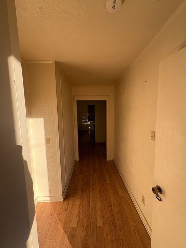 3139 California St - Photo 2 of 13