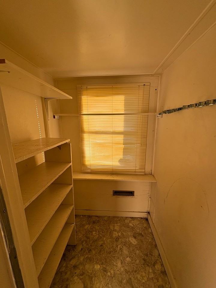 3139 California St - Photo 4 of 13