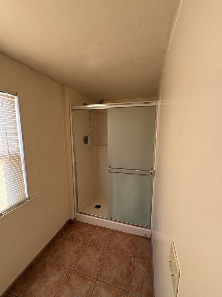 3139 California St - Photo 6 of 13