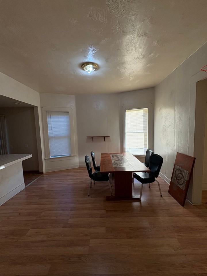 3139 California St - Photo 7 of 13