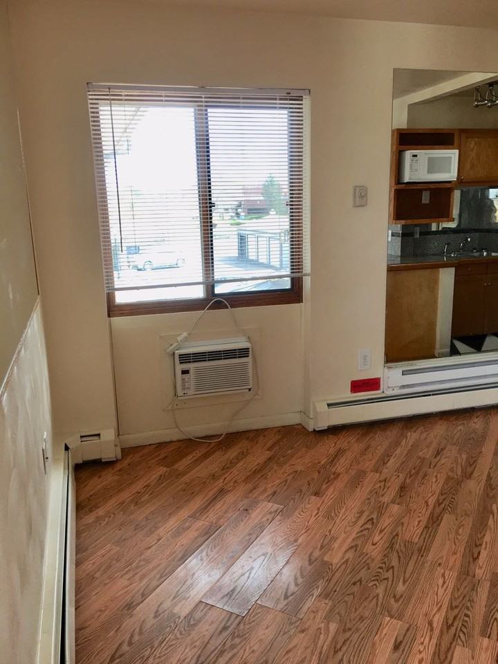 Harvard Park - Photo 6 of 50