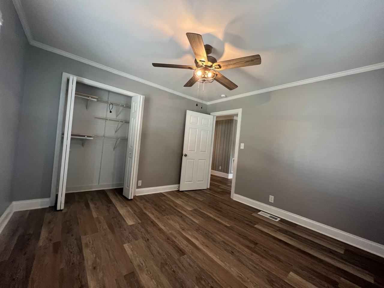 614 North Rhyne Street - Photo 6 of 8