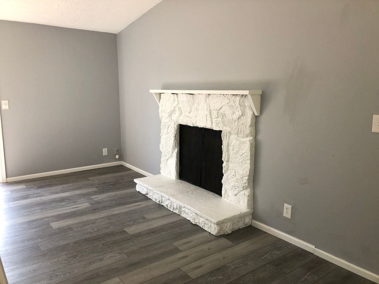 24781 Parkside Drive - Photo 3 of 10