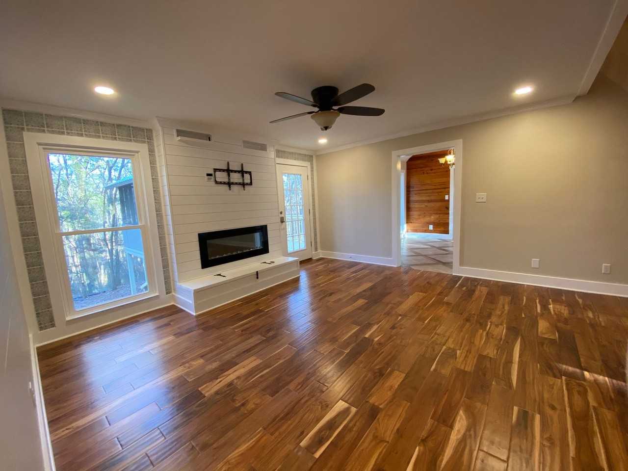 111 Woody Drive - Photo 3 of 34