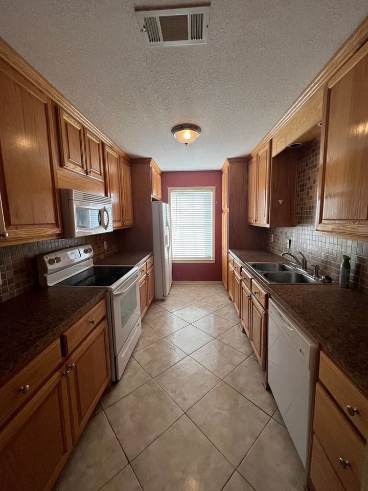 3527 Helena Avenue #1 - Photo 4 of 12