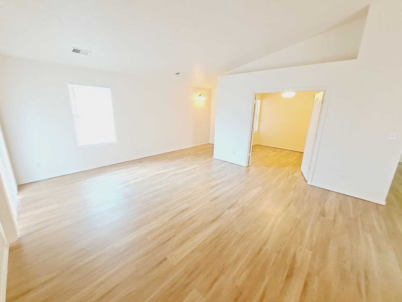 740 Bear Grass Court - Photo 4 of 31