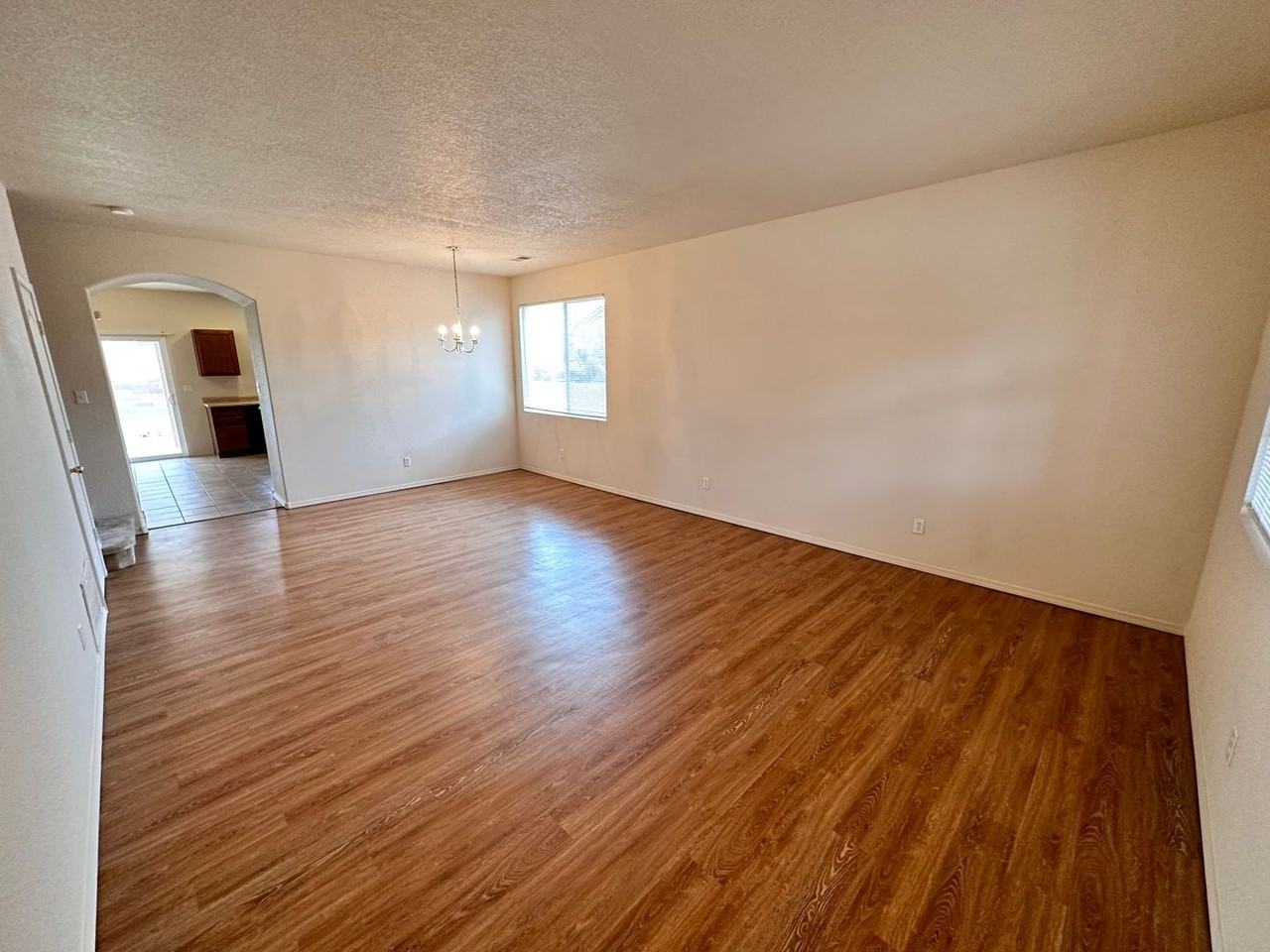 501 Rain Lily Rd Sw - Photo 4 of 34