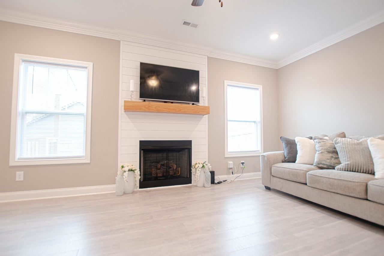 1208 Stillwood Drive - Photo 5 of 26