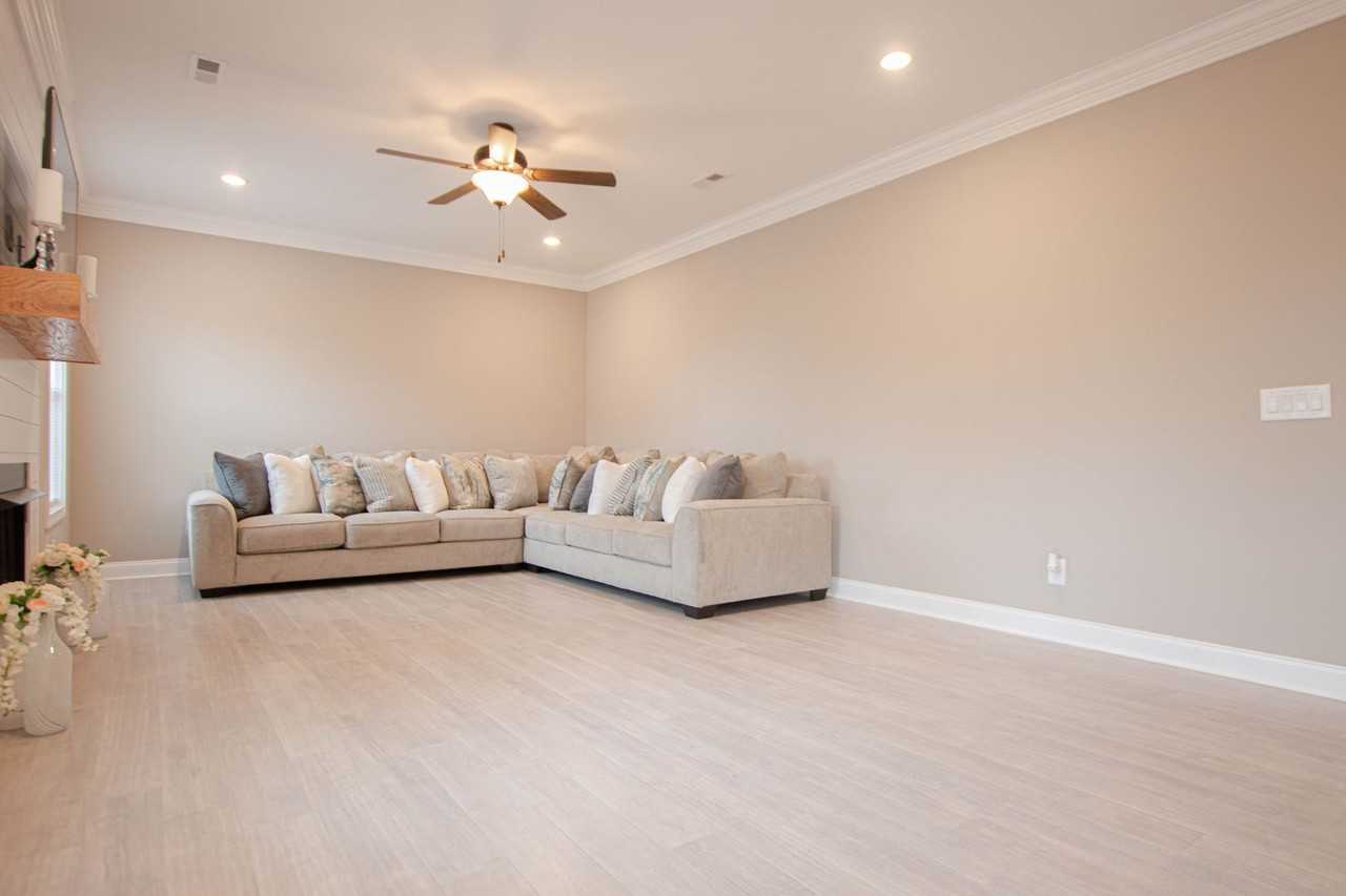 1208 Stillwood Drive - Photo 6 of 26