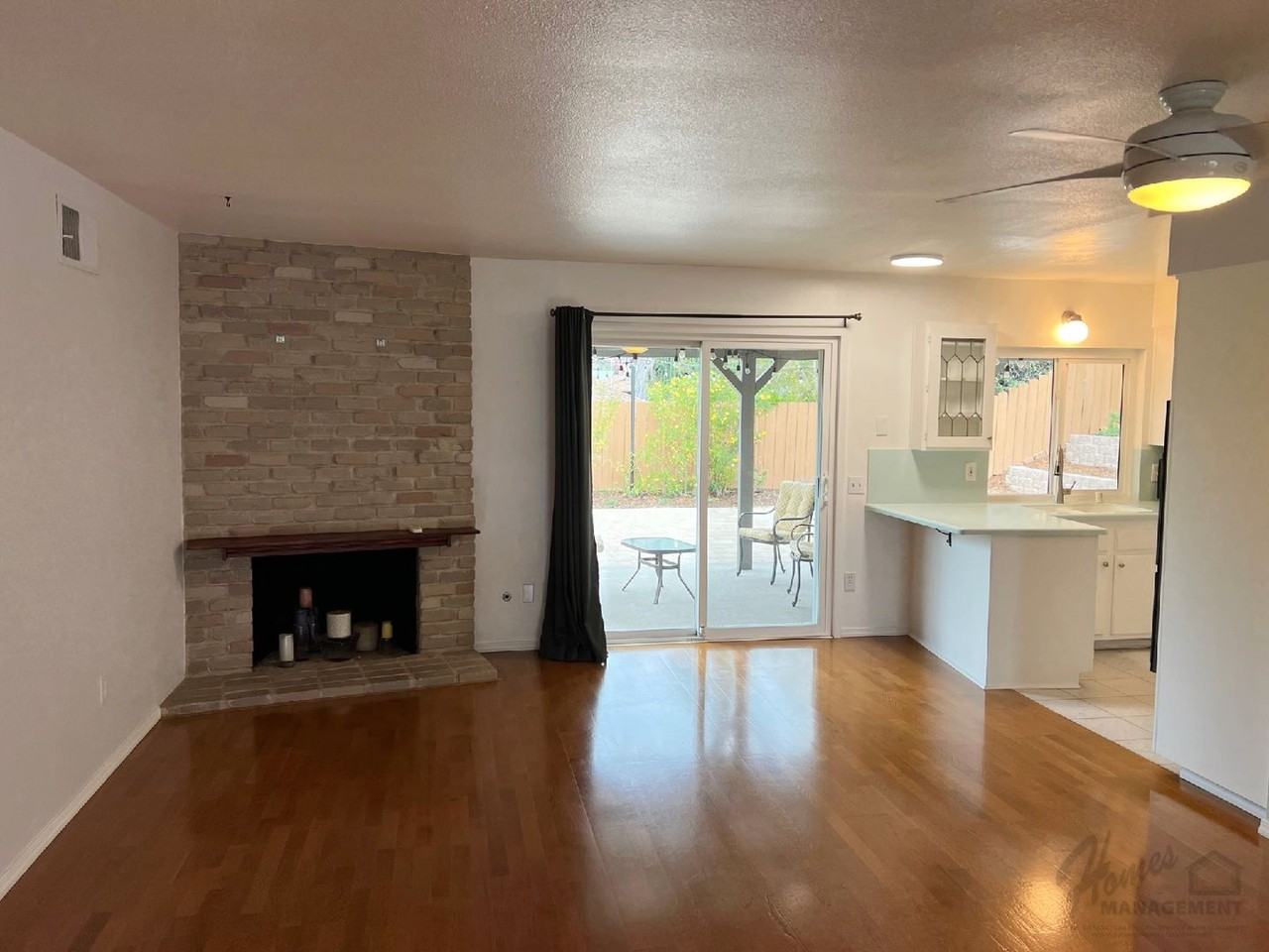 1410 Kenora Street - Photo 4 of 20