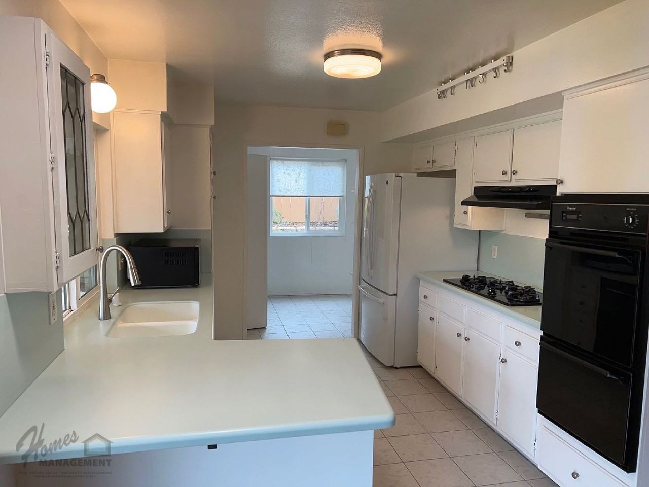 1410 Kenora Street - Photo 6 of 20