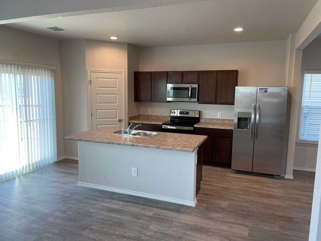 13112 Candace Way - Photo 6 of 17