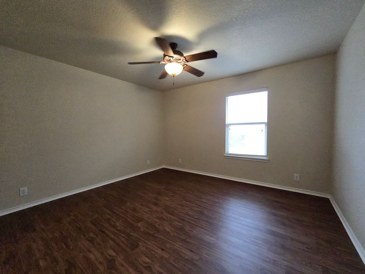 12326 Abbey Garden - Photo 3 of 17