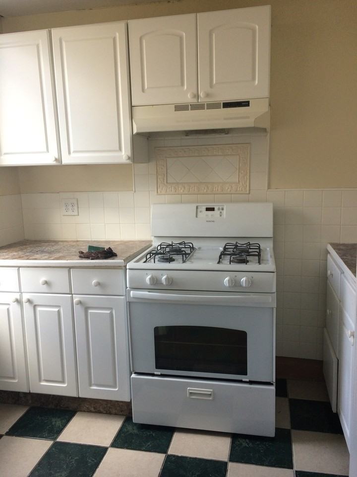 72 Greenbush St - Photo 4 of 5