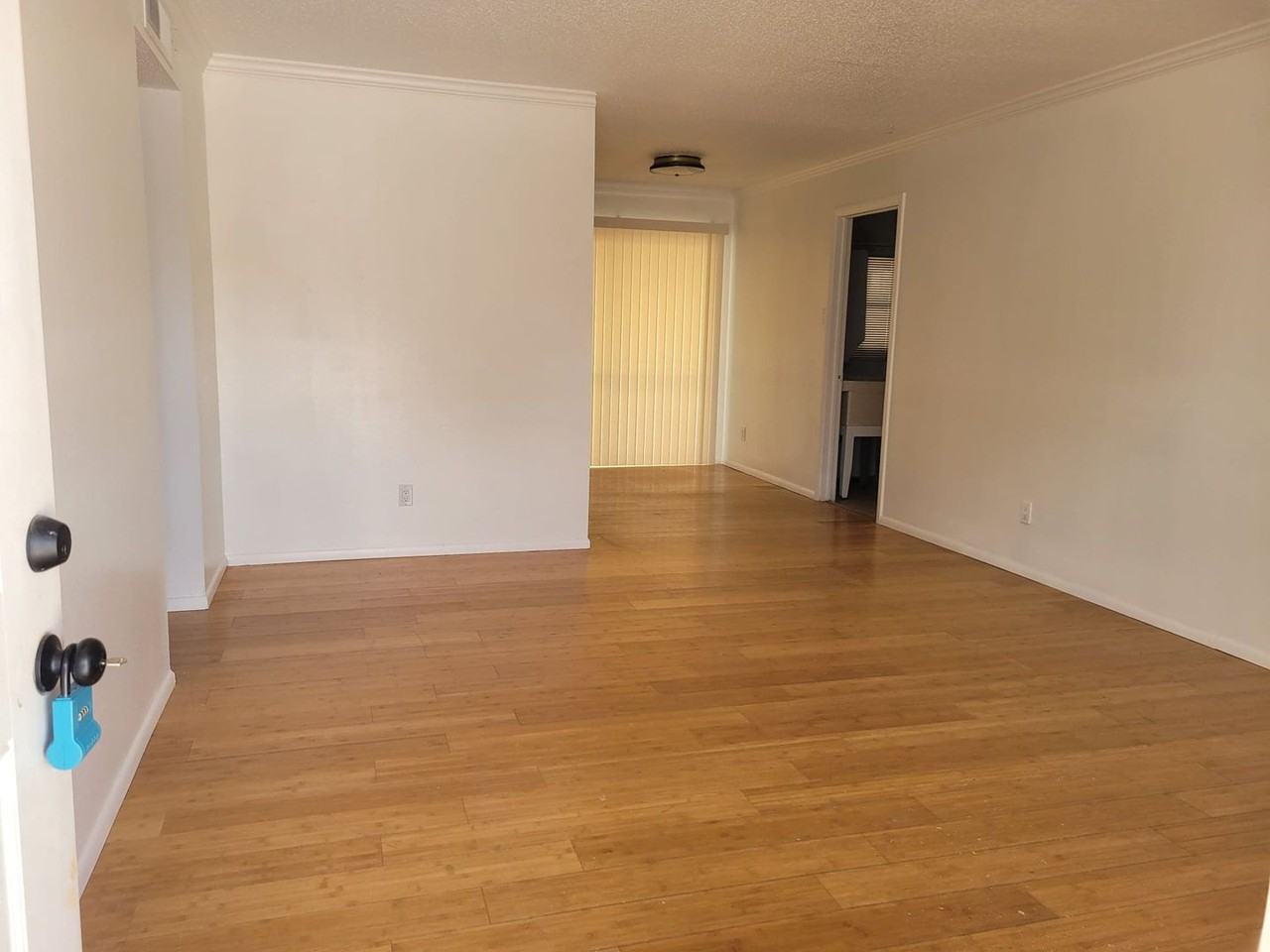 11629 La Cueva Lane Northeast - Photo 3 of 15