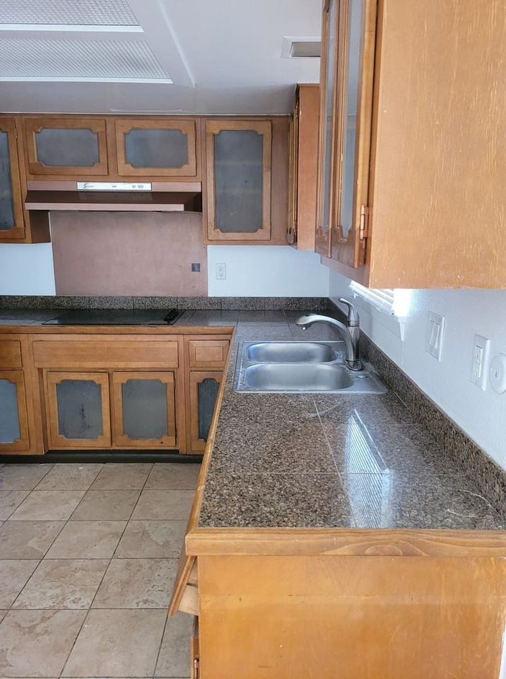 11629 La Cueva Lane Northeast - Photo 5 of 15